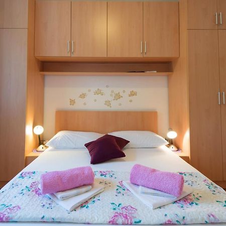 Guesthouse Pavla Goveđari Exteriör bild