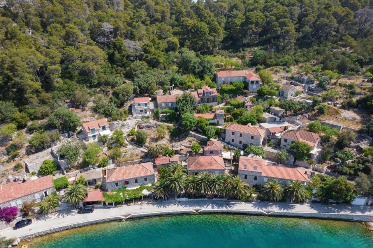 Guesthouse Pavla Goveđari Exteriör bild