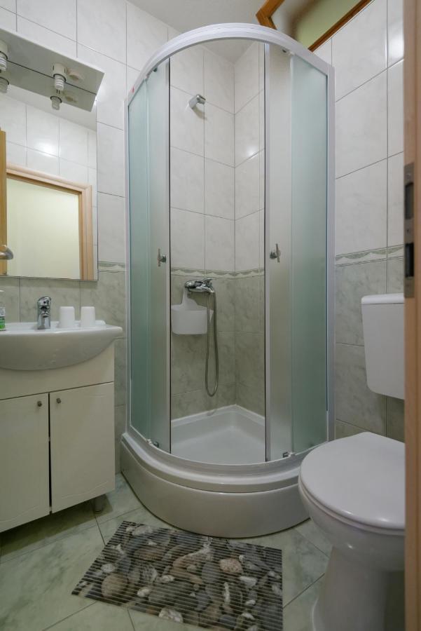 Guesthouse Pavla Goveđari Exteriör bild